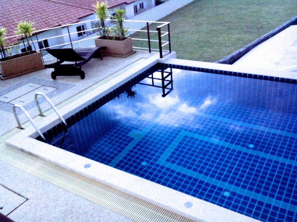 APARTMENT FOR SALE- 2 BEDROOMS FREEHOLD – PHUKET TOWN 