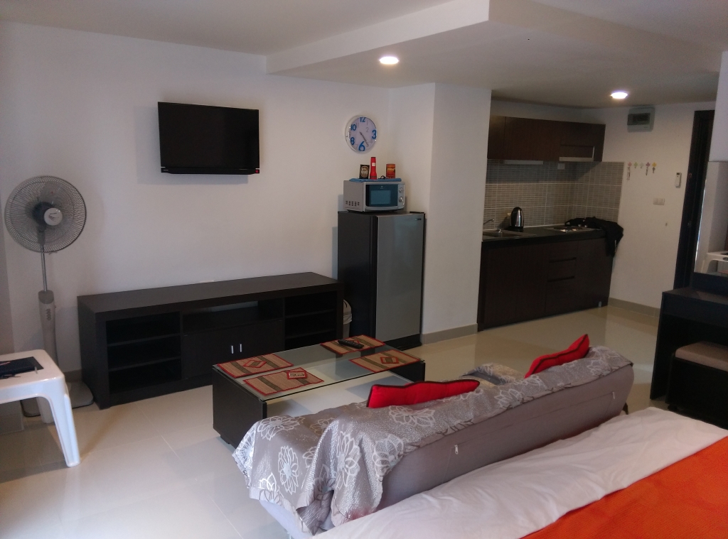 Apartment for Sale – Pool View – Patong beach